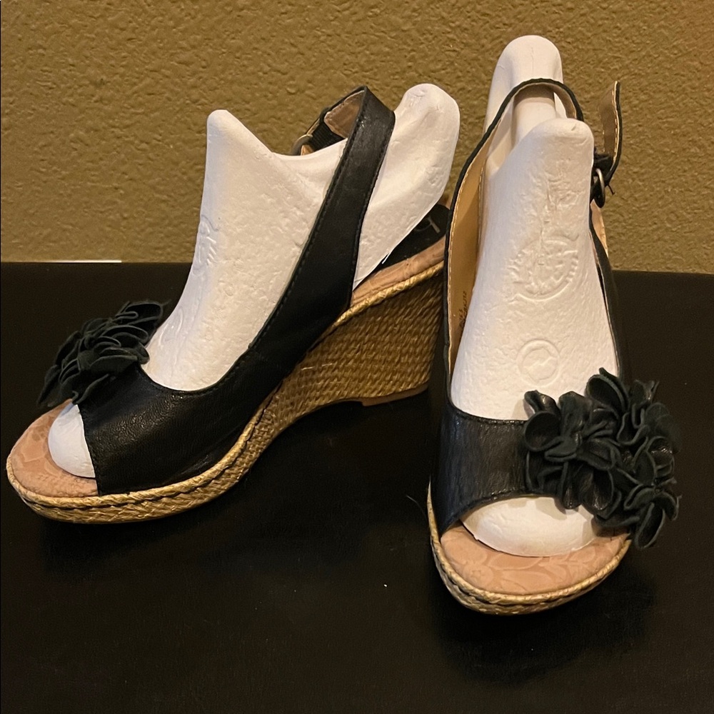 b.o.c. Black Wedge Platform Sandals with Floral Accent, Size 6